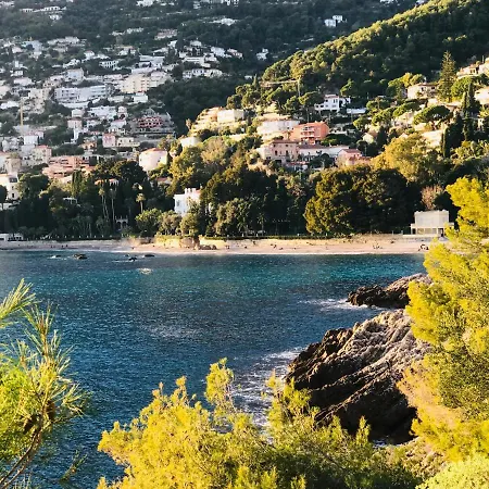 Aparthotel Les Lilas 4*