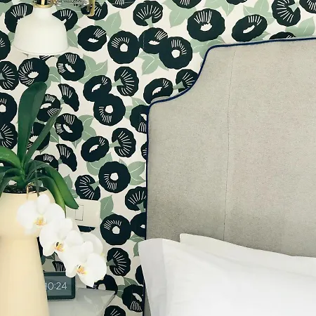 Les Lilas Aparthotel 4*