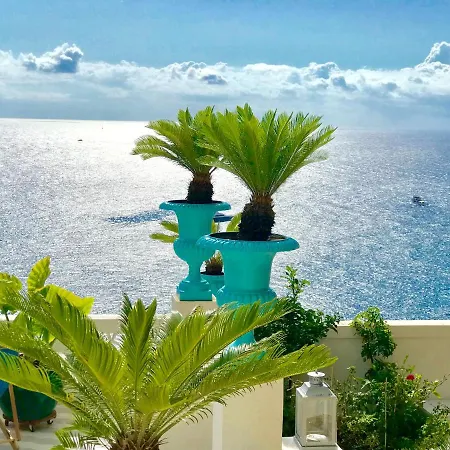 Les Lilas 4* Rocabruna