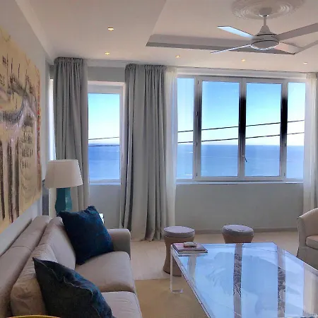 Les Lilas Aparthotel 4*