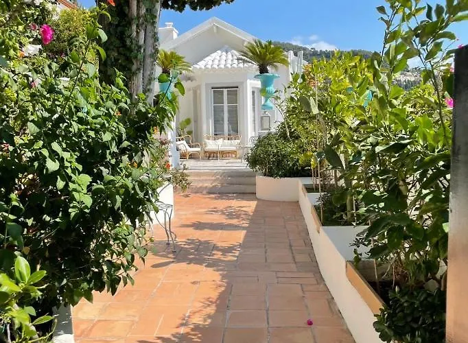 Les Lilas 4* Roccabruna