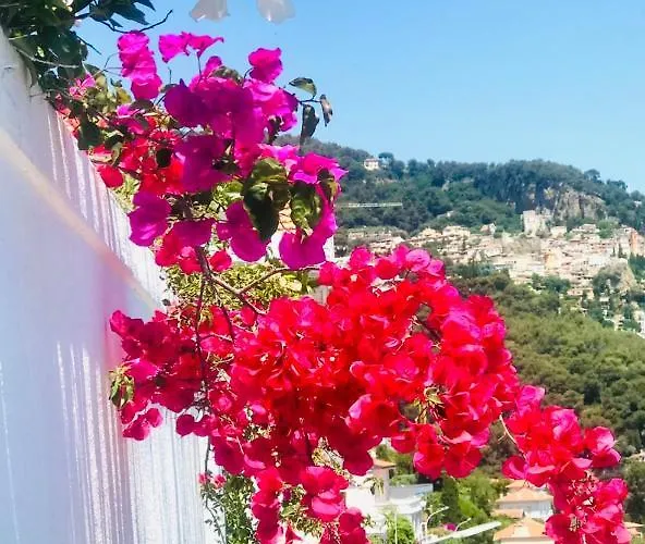 Aparthotel Les Lilas Roccabruna