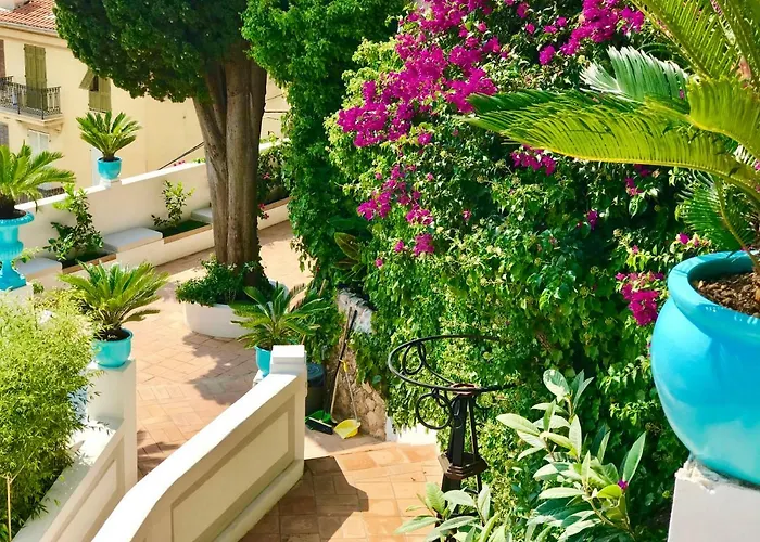 Aparthotel Les Lilas 4*