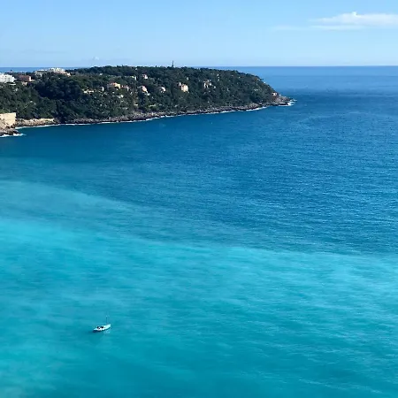 Apartahotel Les Lilas 4*