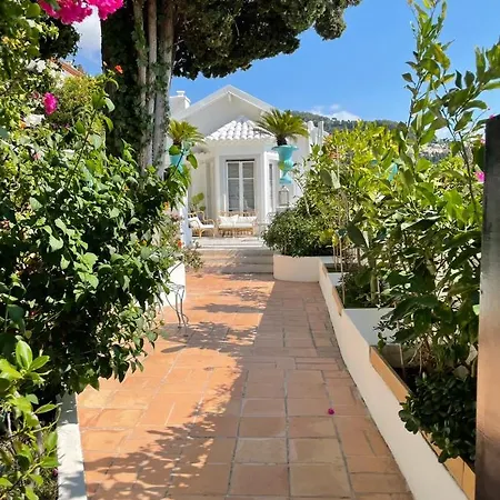Les Lilas 4* Roccabruna