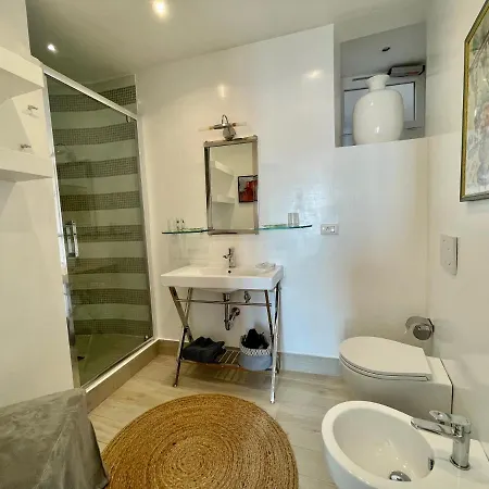 Les Lilas 4* Roccabruna