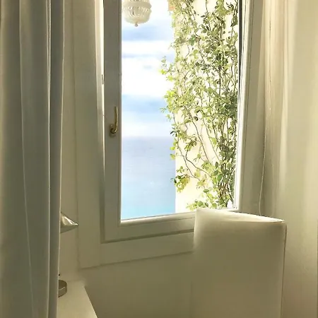 Les Lilas 4* Roccabruna