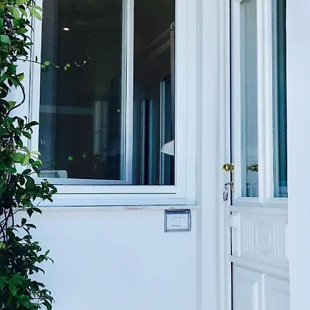 Aparthotel Les Lilas 4*
