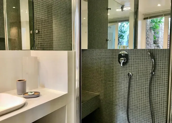 Les Lilas Hotel apartamentowy Roquebrune-Cap-Martin