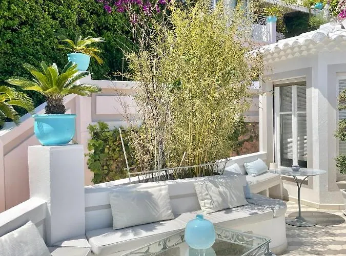 Les Lilas Hotel apartamentowy Roquebrune-Cap-Martin